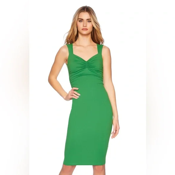 center gathered sleeveless dress s / central park